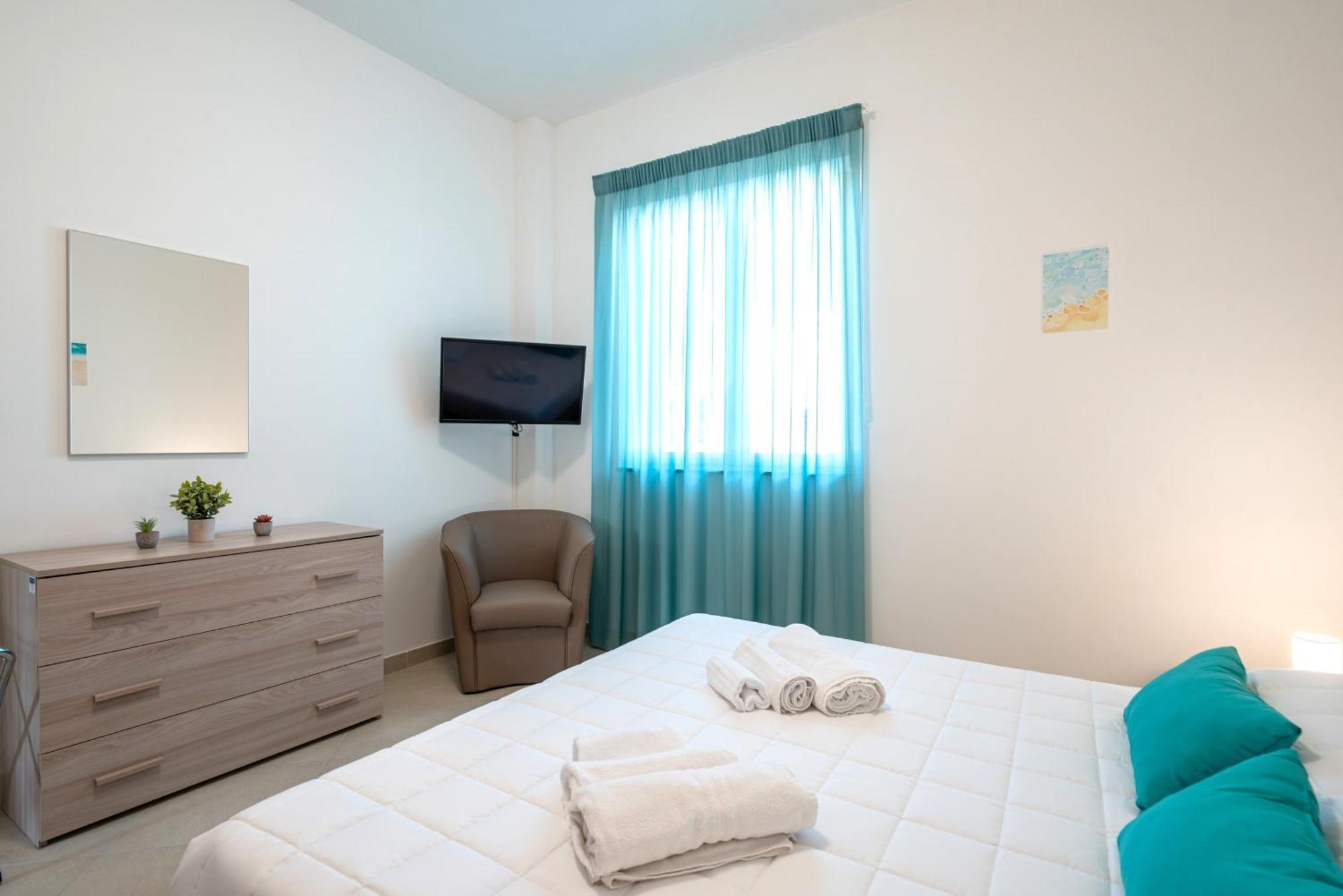 Icaro Residence Apartments With A Beautiful Pool Sant'Agata di Militello Luaran gambar