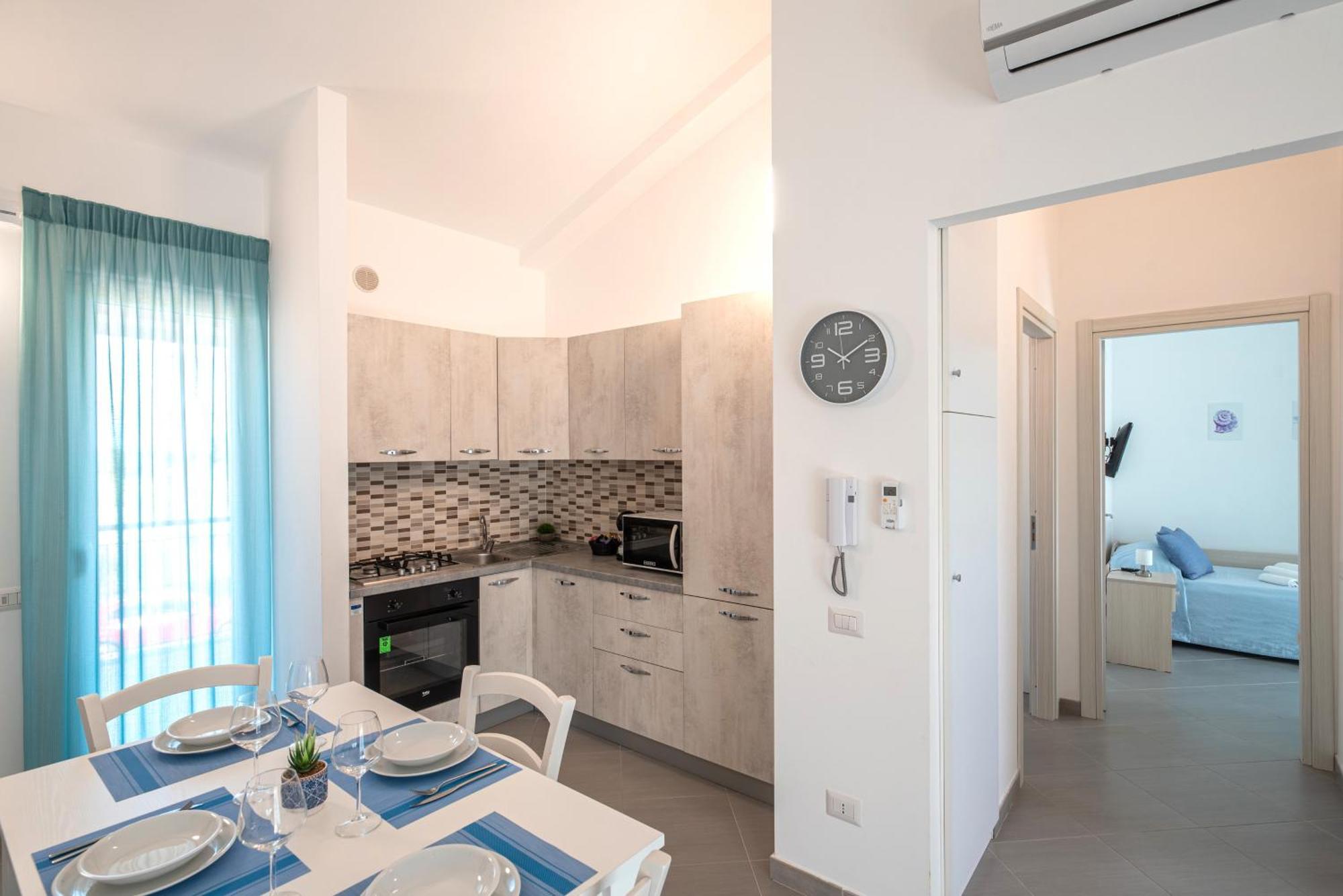 Icaro Residence Apartments With A Beautiful Pool Sant'Agata di Militello Luaran gambar