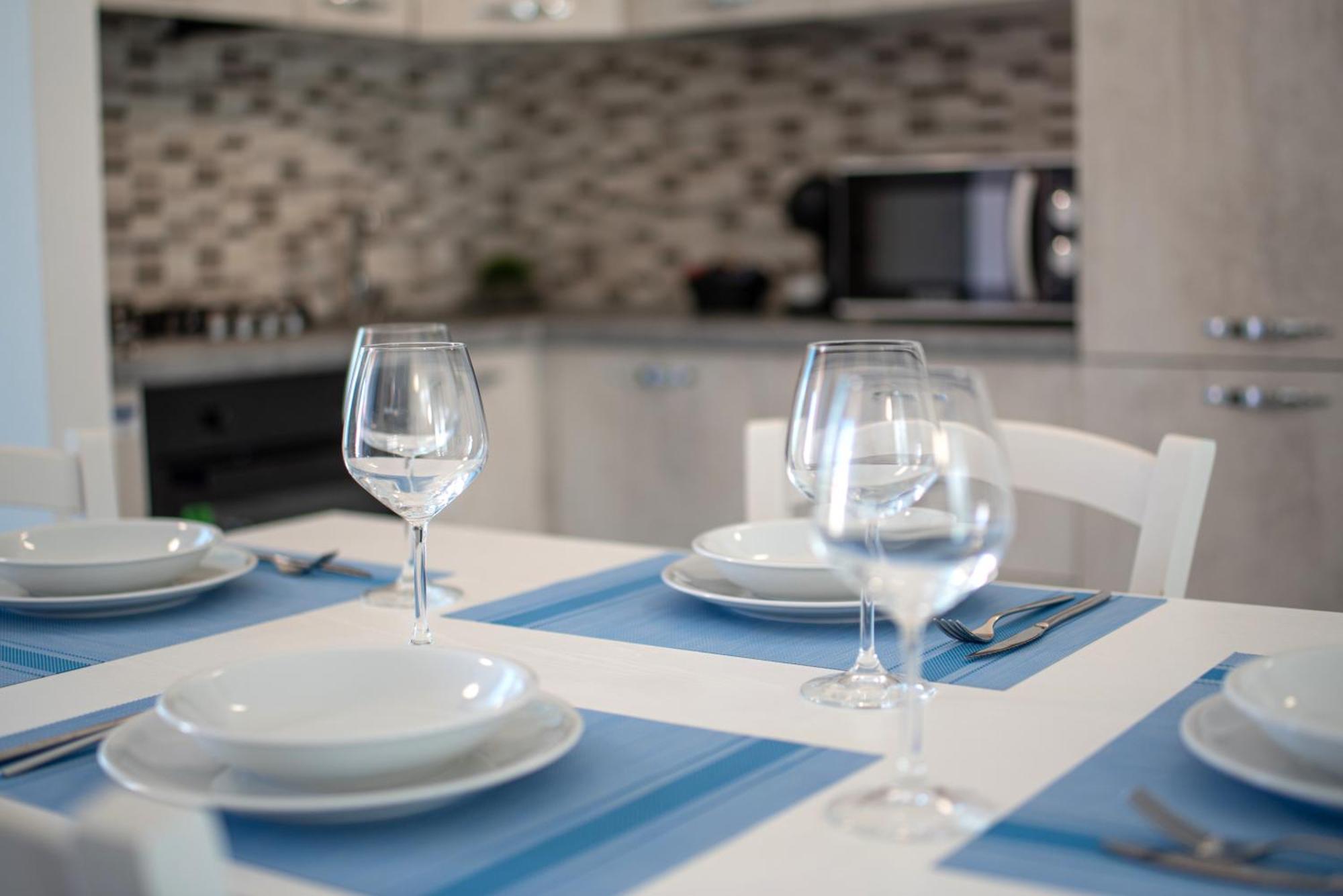 Icaro Residence Apartments With A Beautiful Pool Sant'Agata di Militello Luaran gambar